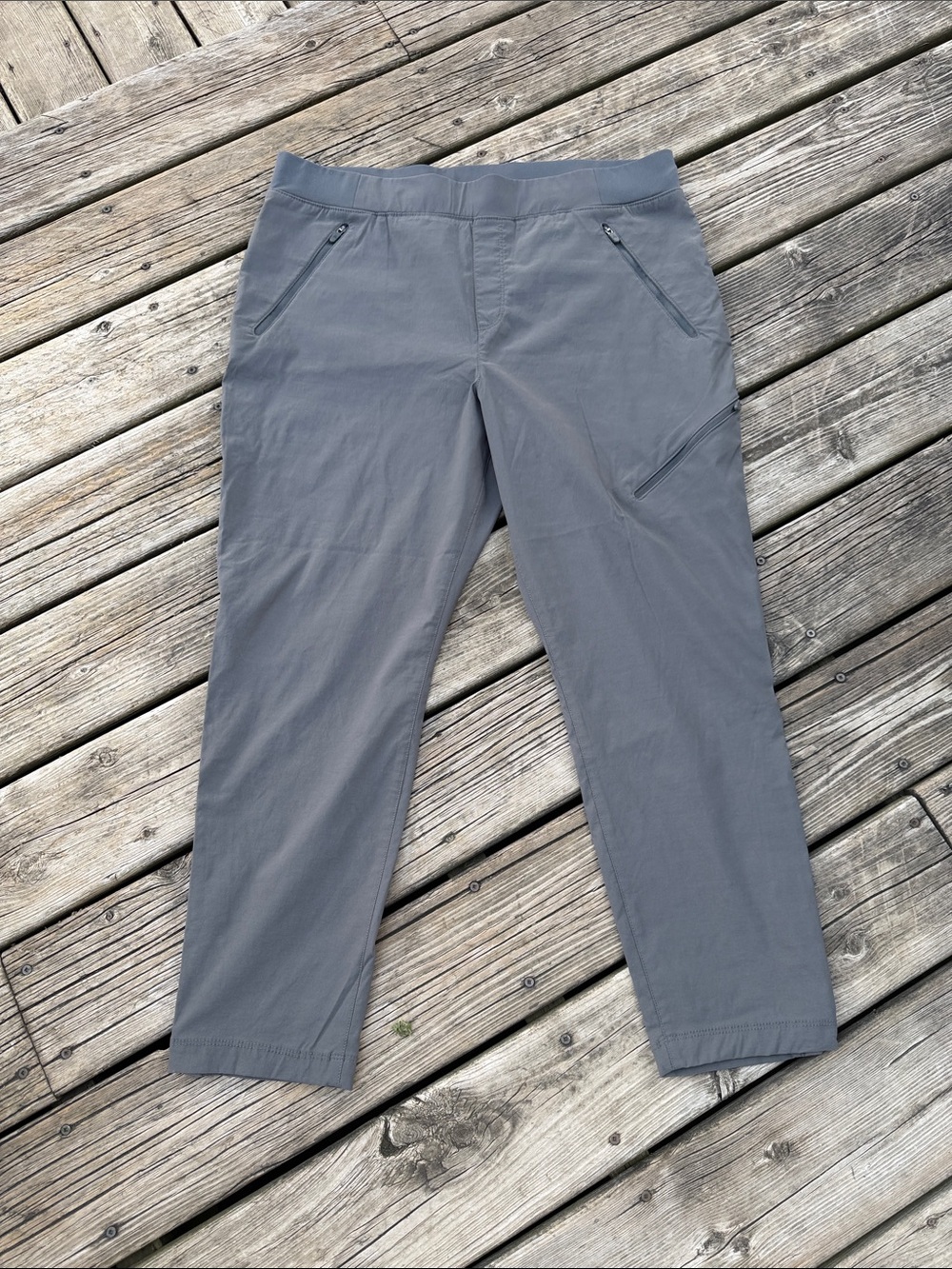 Women’s Gray Lightweight Stretch Pants